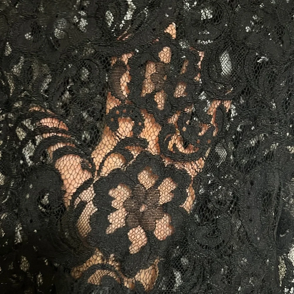 Guess by Marciano Lace Blouse - Picture 4 of 6